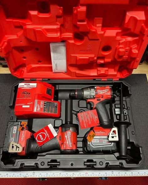 Wholesale Milwaukee Tools Pallet | 25+ Units — Best Profitable Lot 7 Authentic Milwaukee Branded Tools Bulk Wholesale
