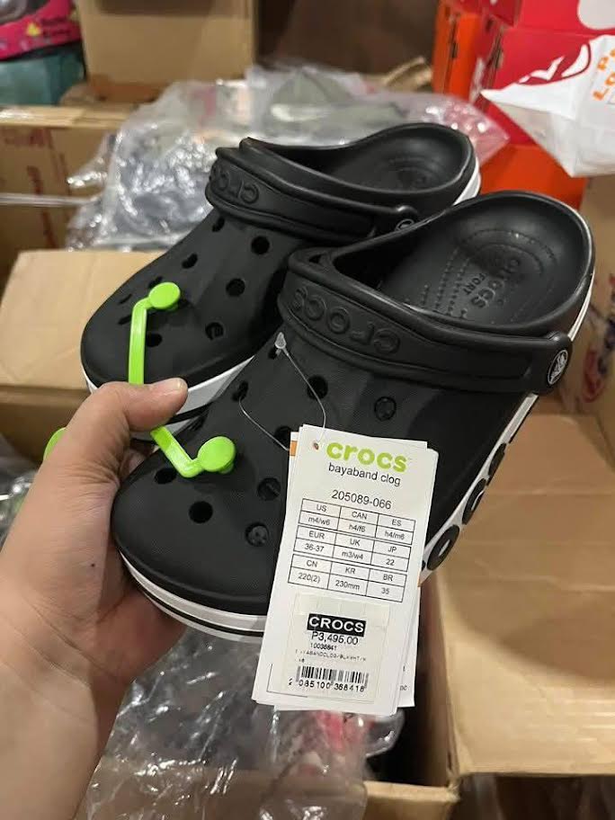 Wholesale Crocs Pallet | 100+ Pairs — Best Profitable Footwear Lot 13 Wholesale Crocs Pallet