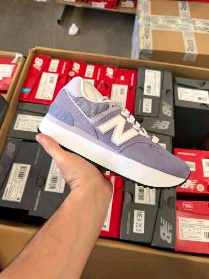 Wholesale Premium Sneakers Pallet | 25+ Pairs — Best Profitable Lot 7 Wholesale Premium Sneakers Pallet | 25+ Pairs — Best Profitable Lot - Image 8